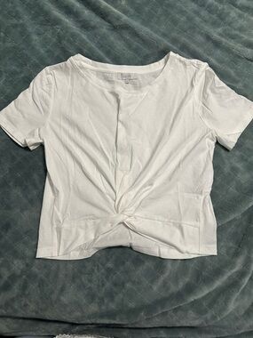 Lilou White Twist-Knot Short Sleeve Crop Top NWOT